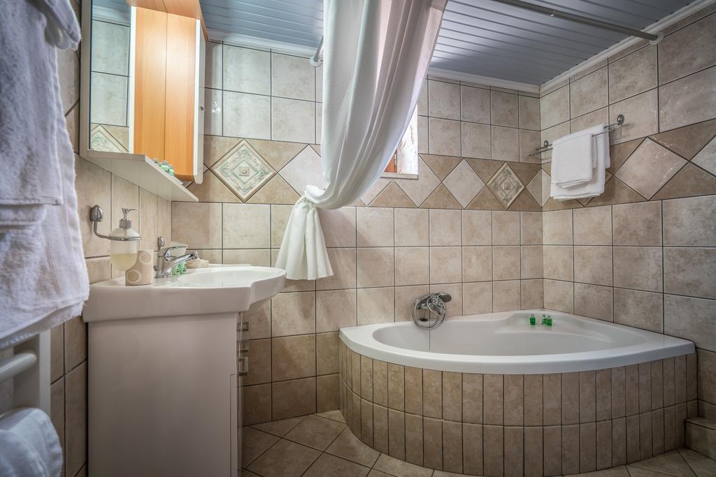 Villa Tramonto With Private Heated Pool, By Zantewize Volímai Zewnętrze zdjęcie